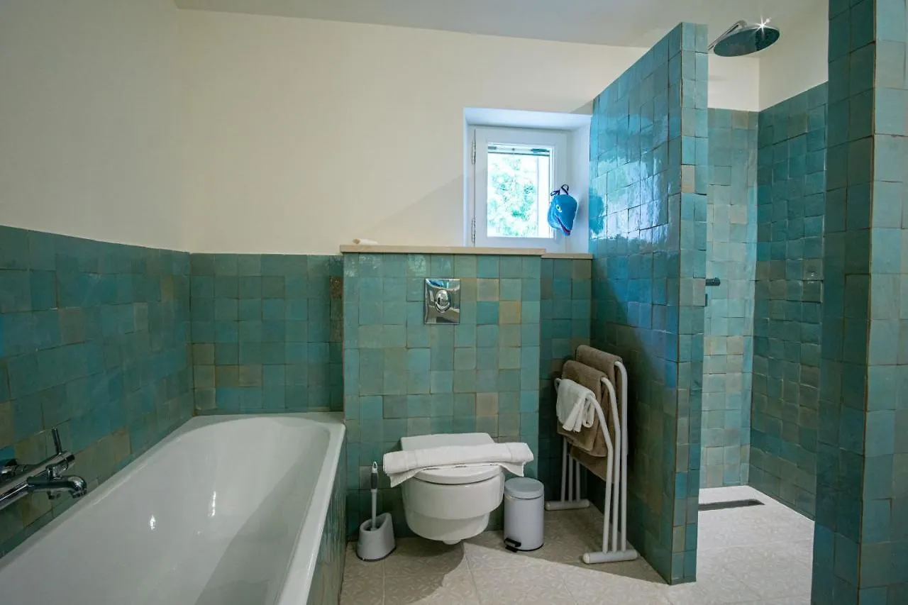 Holiday home Lioux - Magnifique Propriete Avec Vues Panoramiques Sur Le Luberon Villa